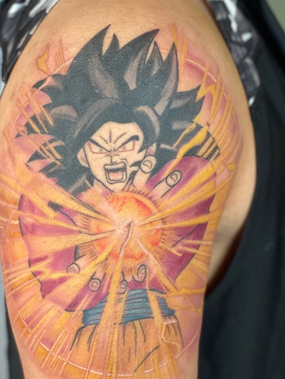 Tatuaje Goku SSJ4 Dragon Ball GT color — CAOS Art Tattoo Chile